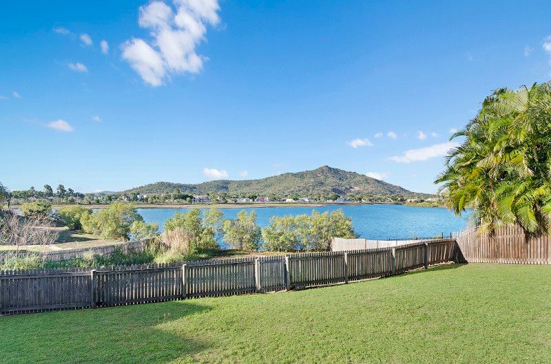 34-36 Martinez Avenue, West End, QLD 4810