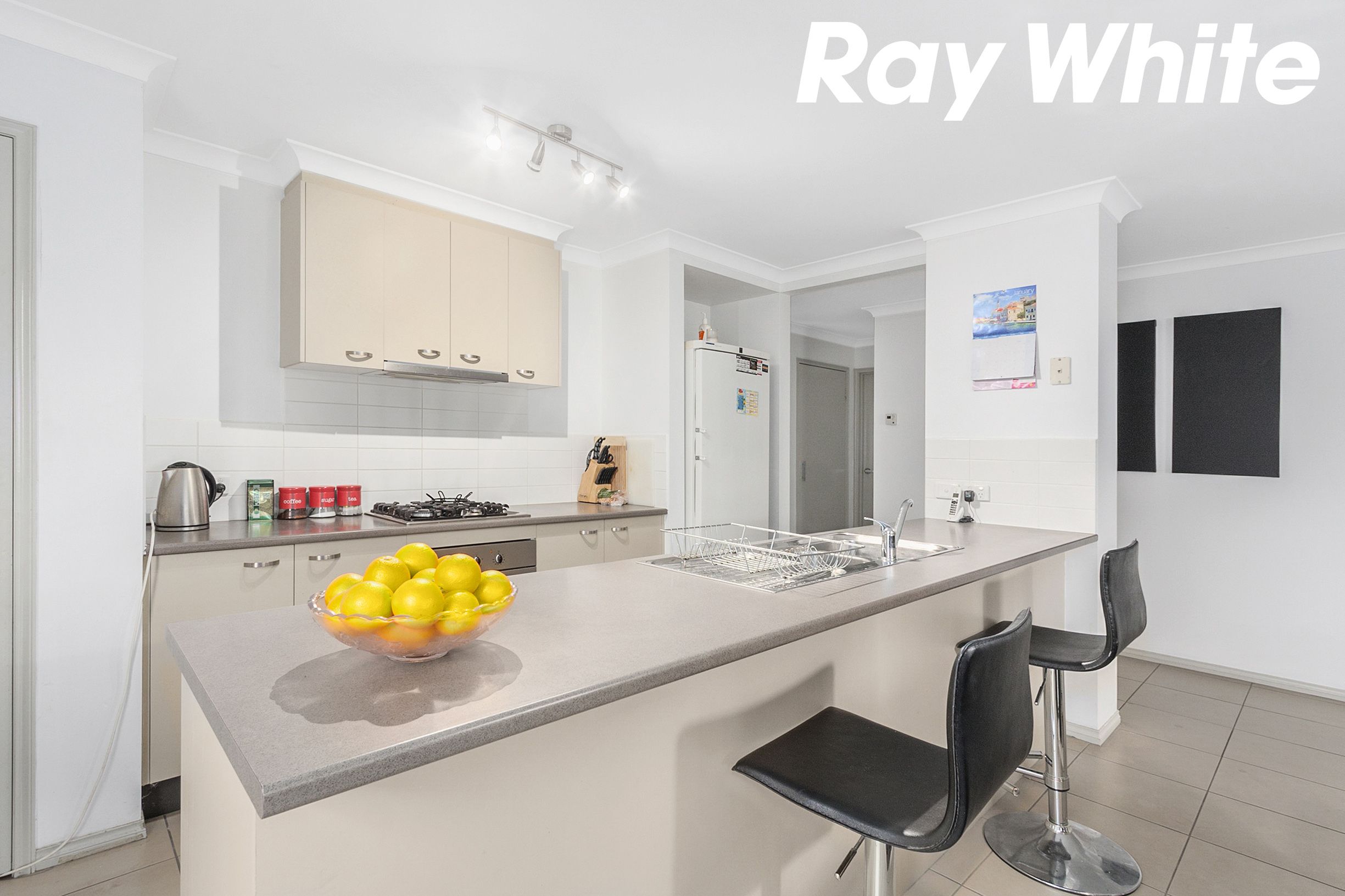 6 Wonboyn Close, Pakenham, VIC 3810