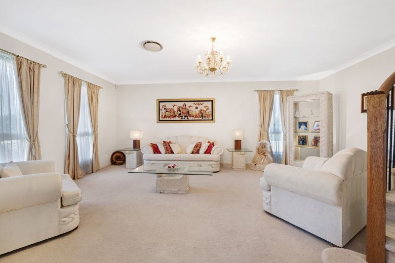 26 Greyfriar Place, Kellyville, NSW 2155