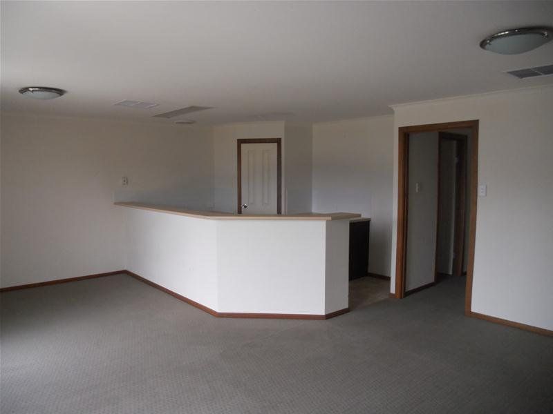 22 Potts Road, Evanston Park, SA 5116