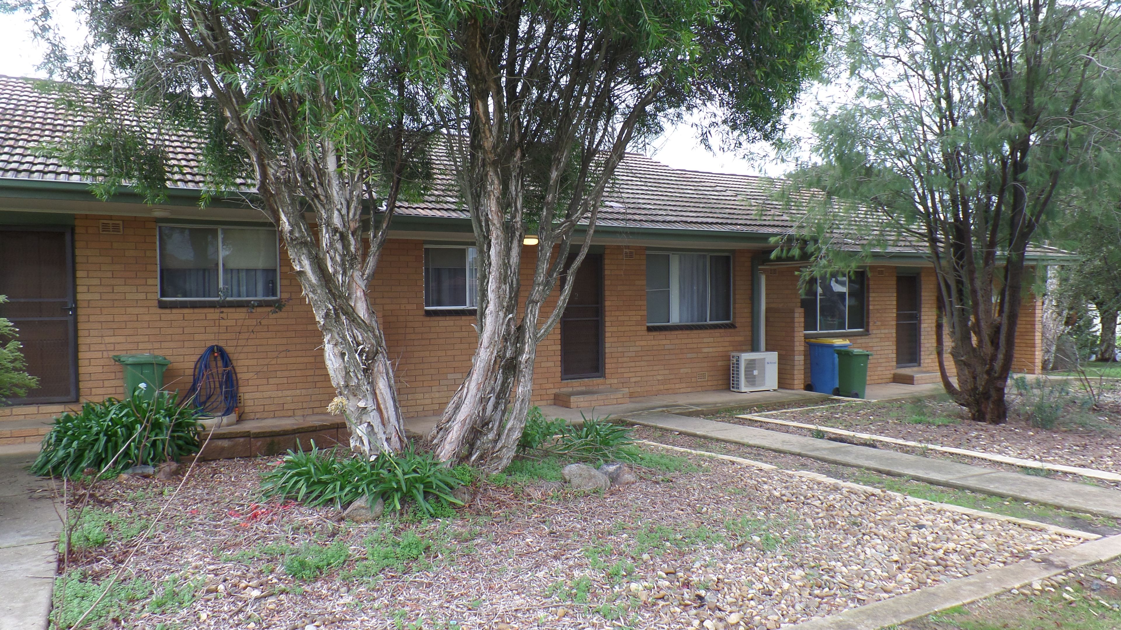 2/20 Graham Street, Lake Albert, NSW 2650