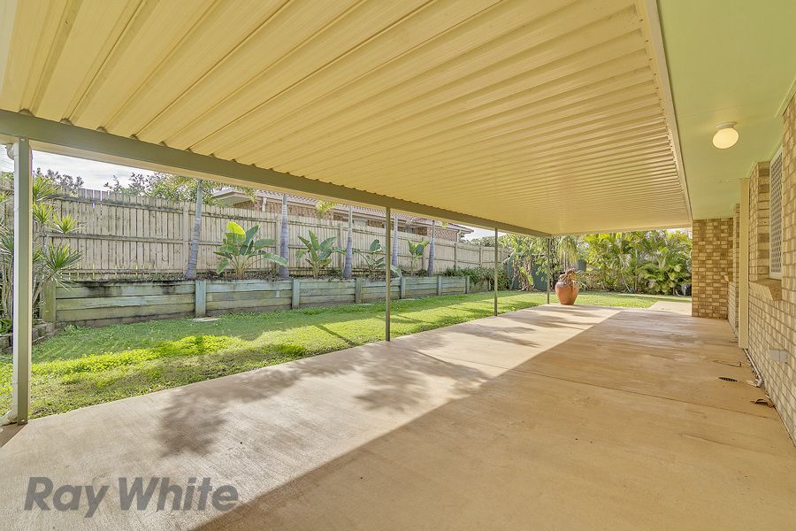1 Riseborough Crescent, Crestmead, QLD 4132