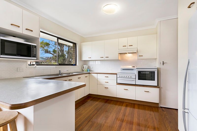 311 Cliveden Avenue, Oxley, QLD 4075