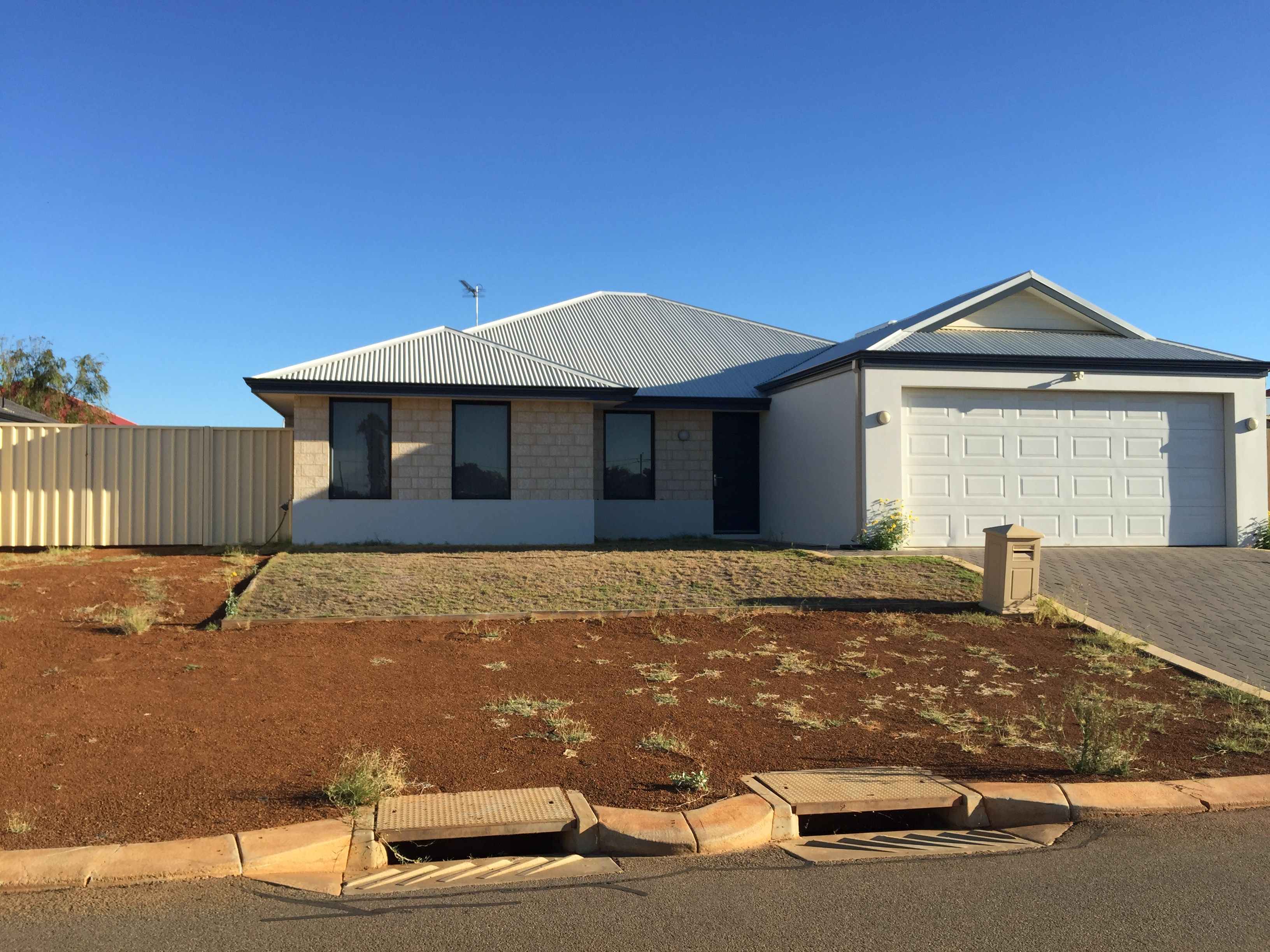 4 Lifford Street, Utakarra, WA 6530