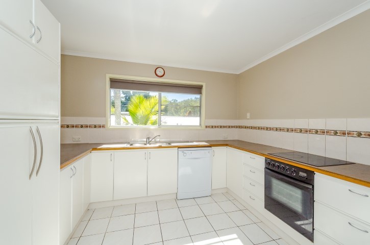 25 Poppel Street, Kin Kora, QLD 4680
