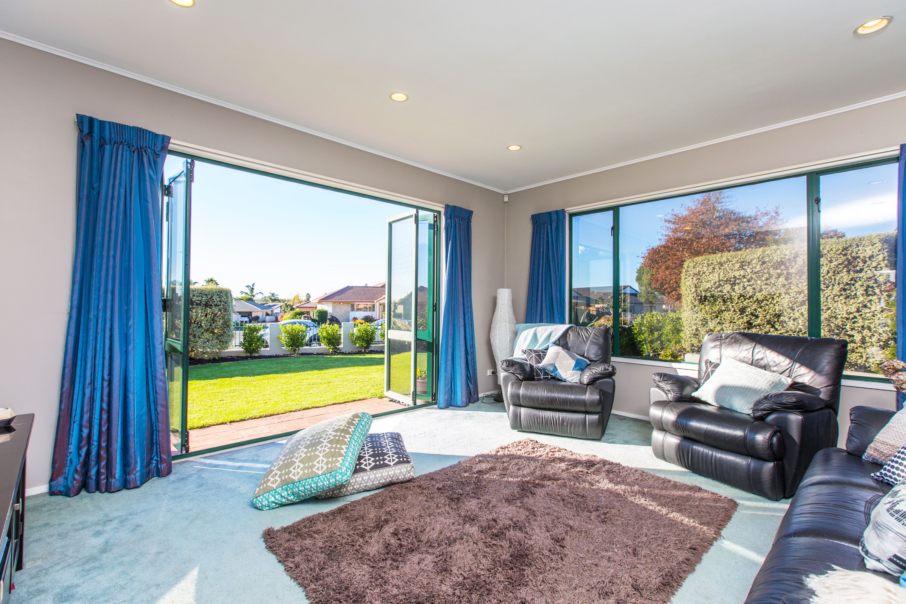 64 Rushgreen Avenue, Pahurehure, Papakura