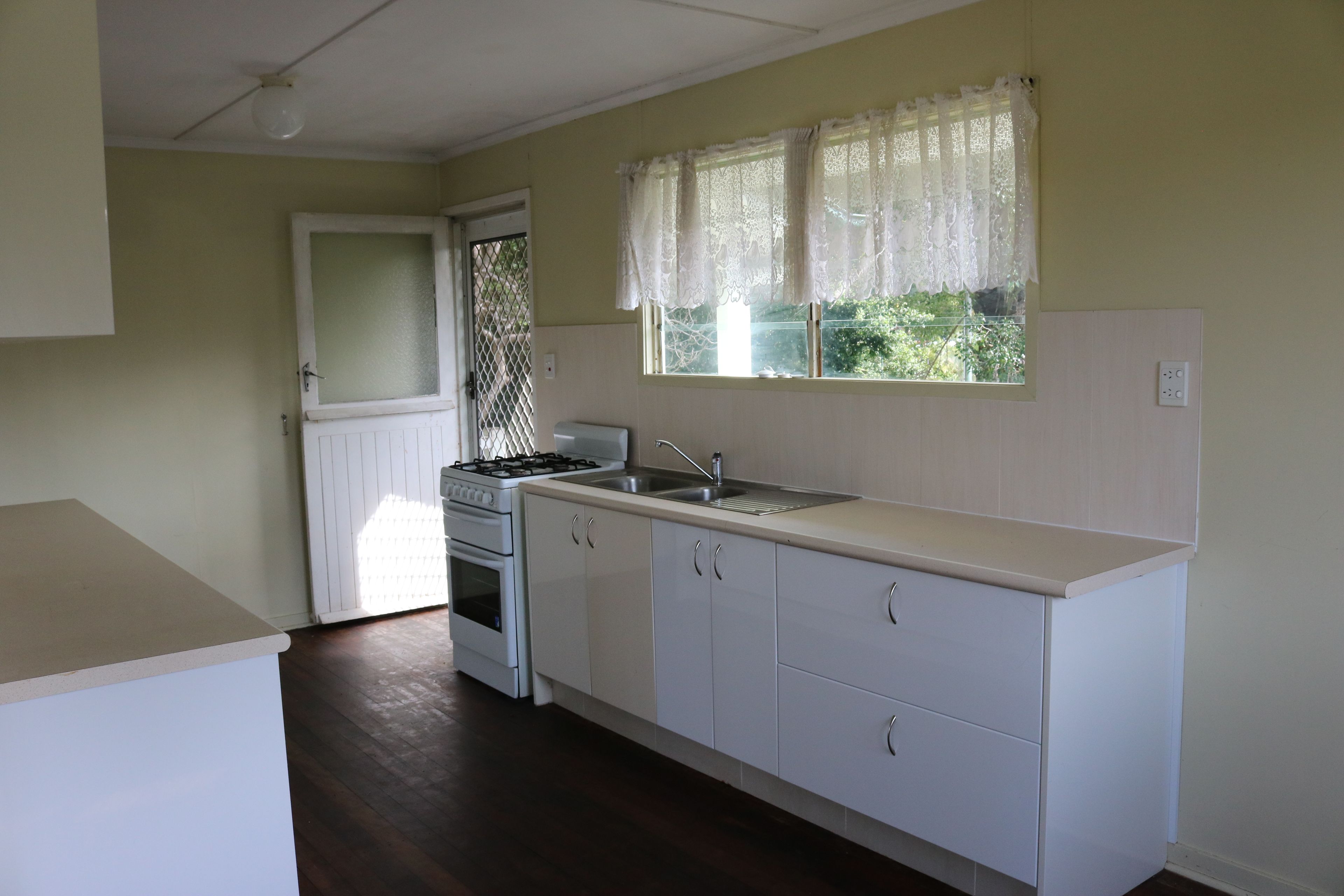 26 Avon Street, Leichhardt, QLD 4305