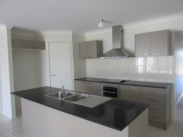 1 Amber Drive, Caloundra West, QLD 4551