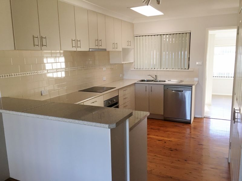 31 Jetty Avenue, Charmhaven, NSW 2263