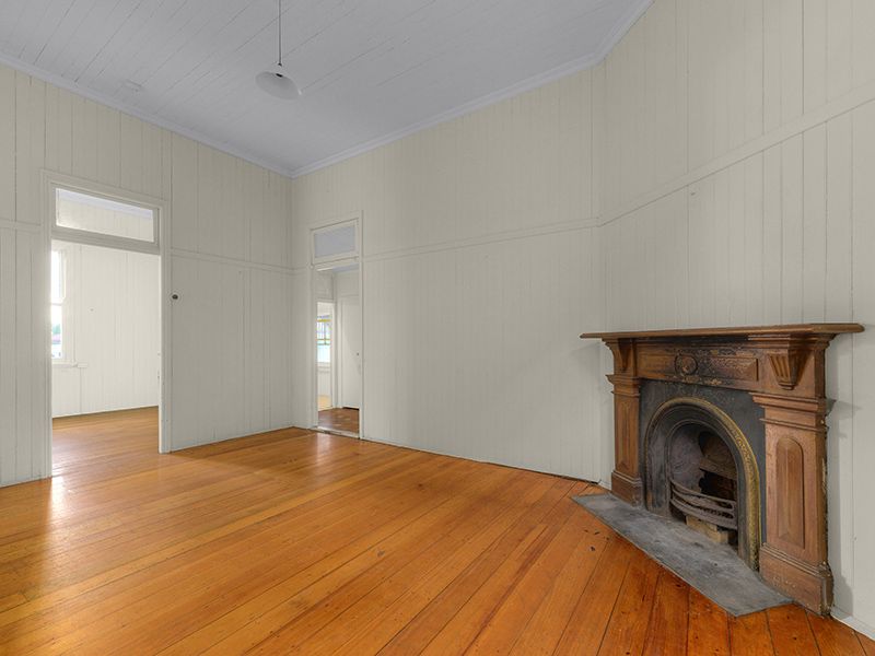 17 Waterworks Road, Red Hill, QLD 4059