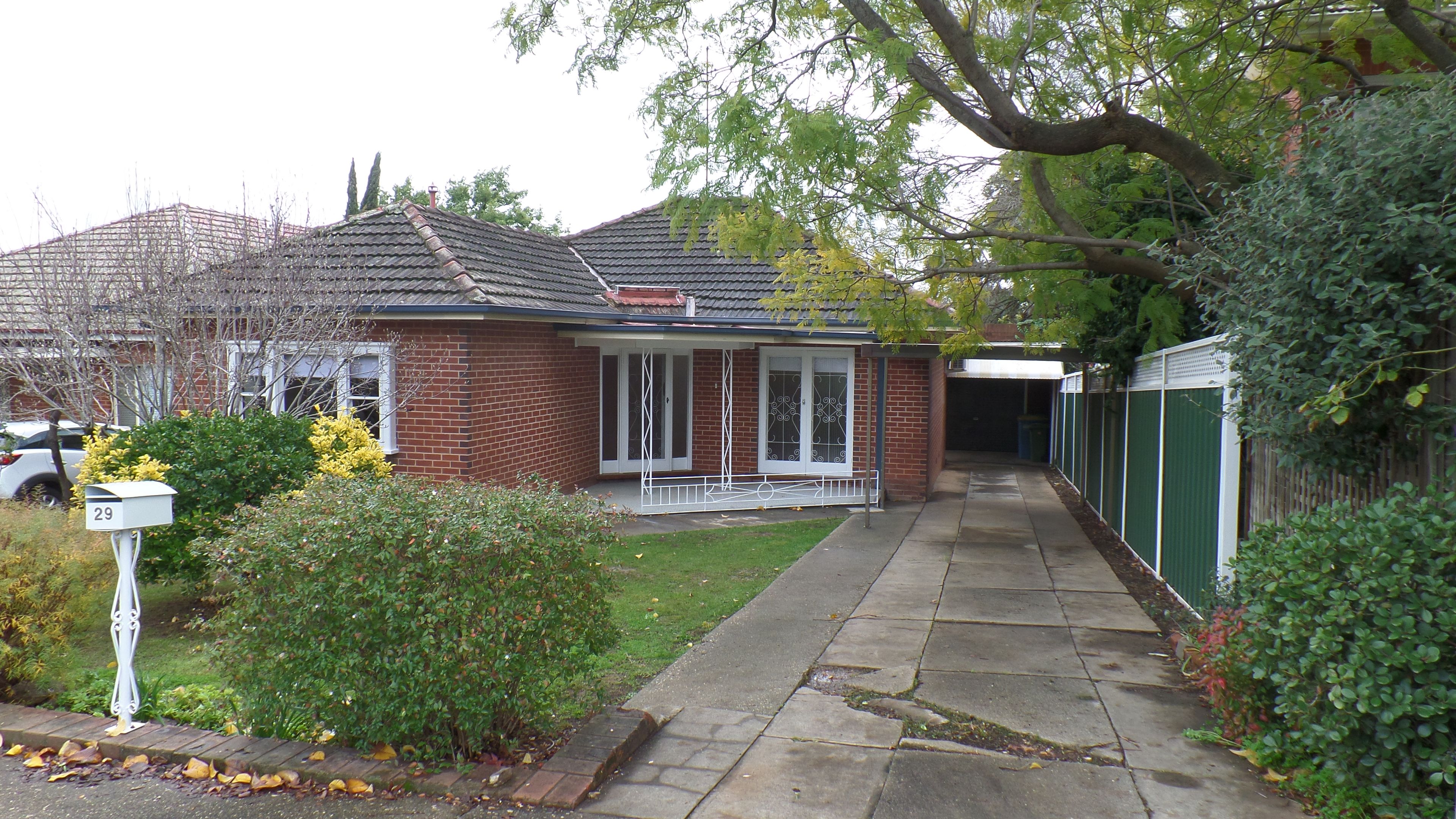 29 Garland Street, Wagga Wagga, NSW 2650