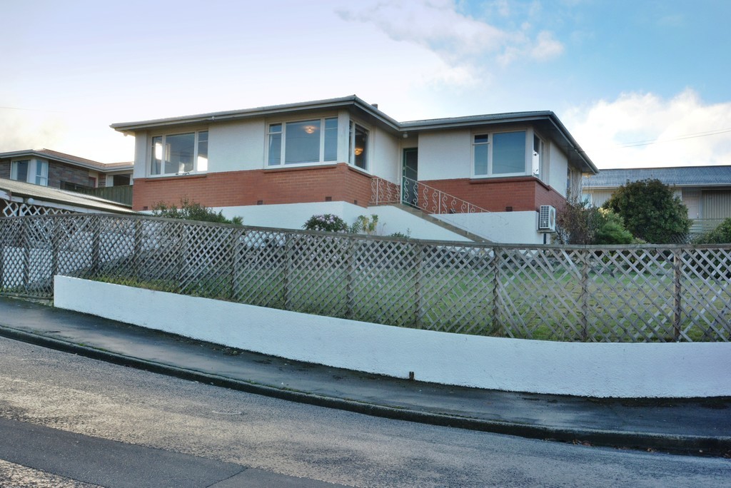 2 Travis Street, Brockville, Dunedin City