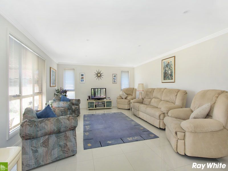 2/3 Maple Street, Albion Park Rail, NSW 2527