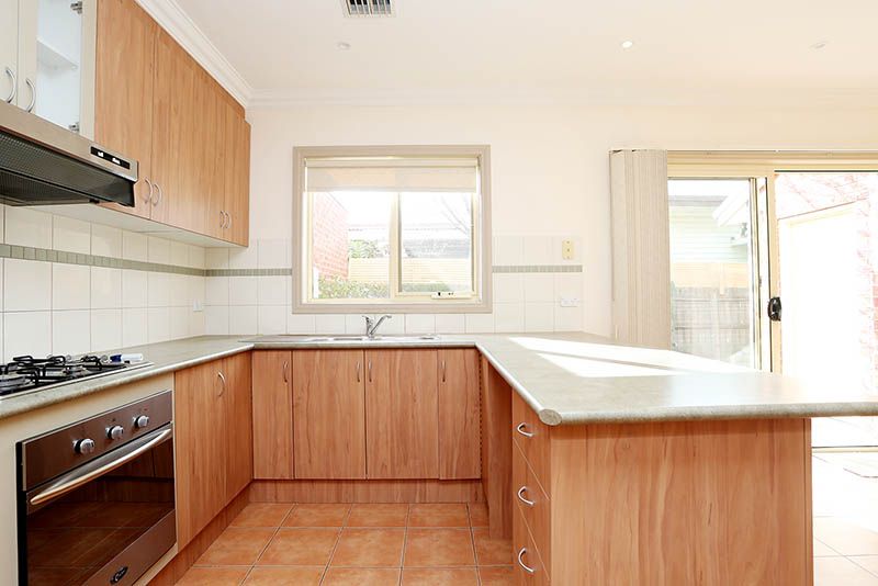 2/169 Dalton Road, Lalor, VIC 3075