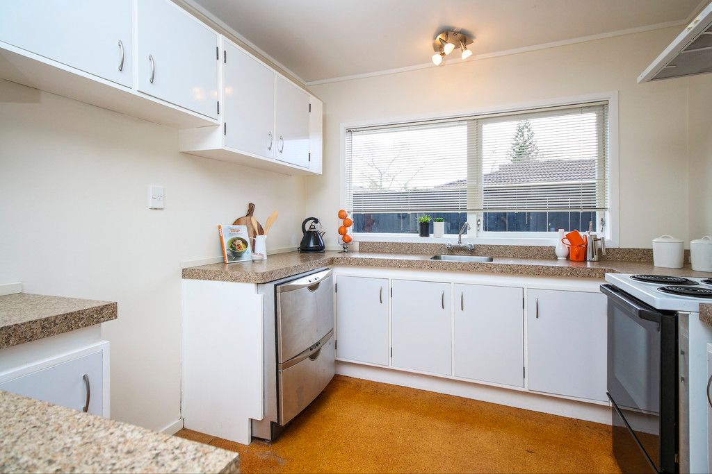 66 Takutai Avenue, Bucklands Beach, Manukau City