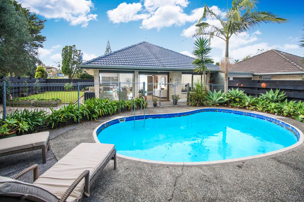 66 Takutai Avenue, Bucklands Beach, Manukau City