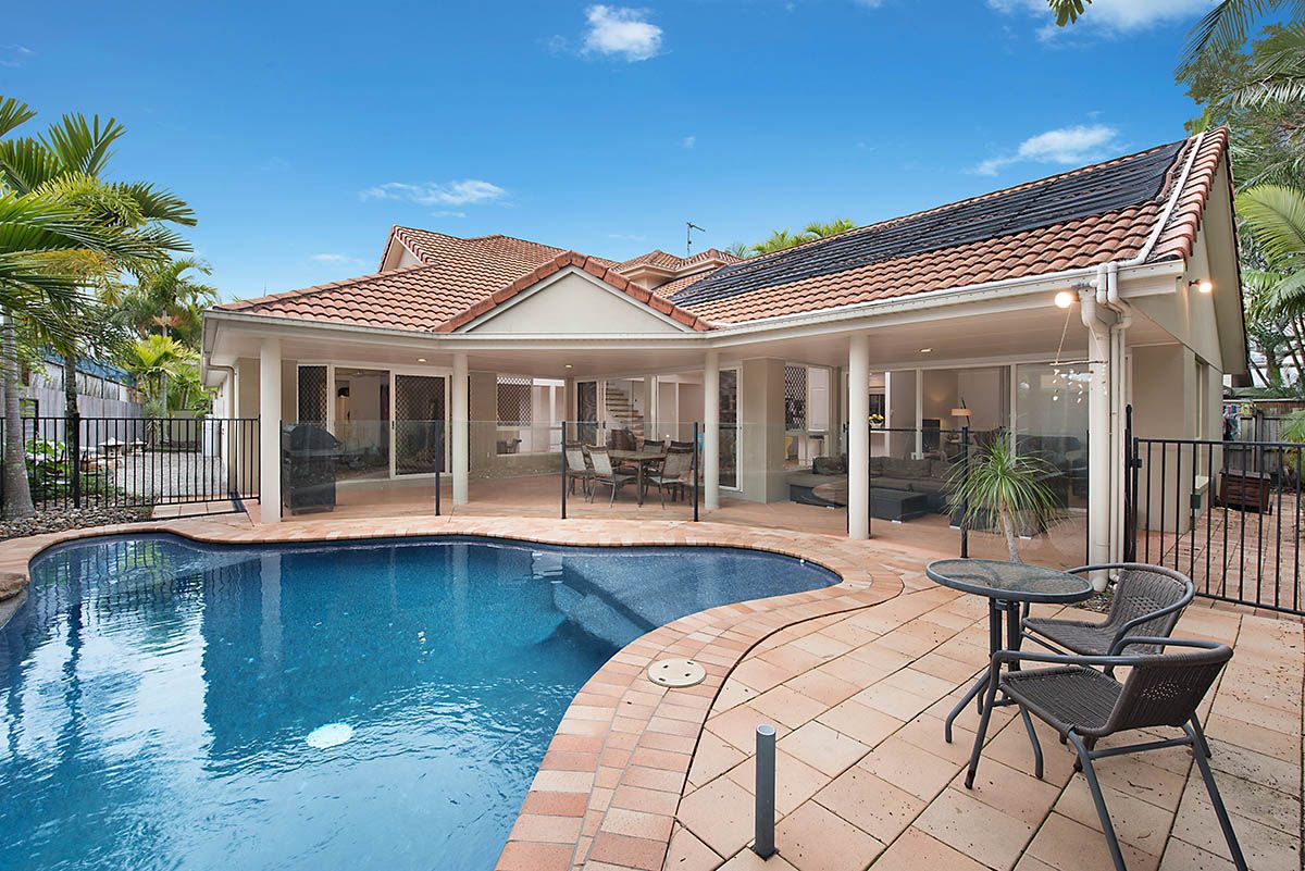 13 Admiralty Drive, Alexandra Headland QLD 4572
