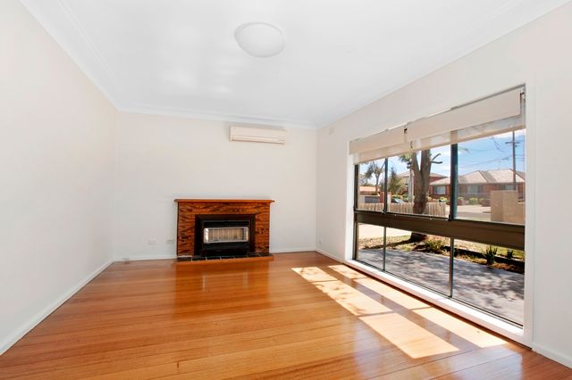 1/50 Darebin Boulevard, Reservoir, VIC 3073