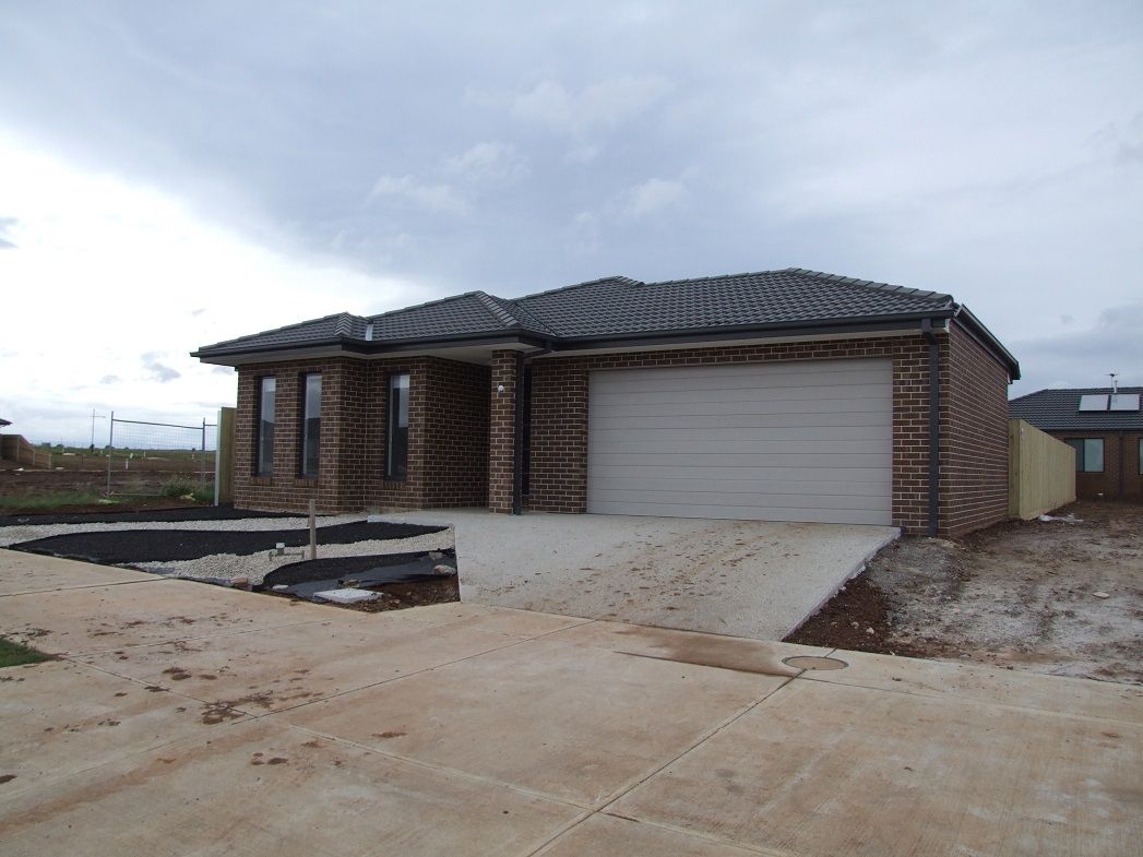 40 Borrowdale Road, Melton West, VIC 3337