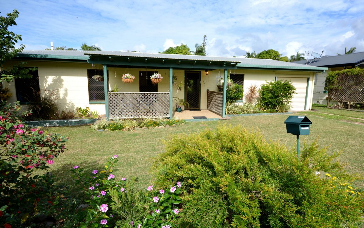 6 Holt Street, Yeppoon QLD 4703
