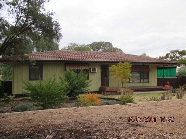 4 Bahnisch Avenue, Berri, SA 5343
