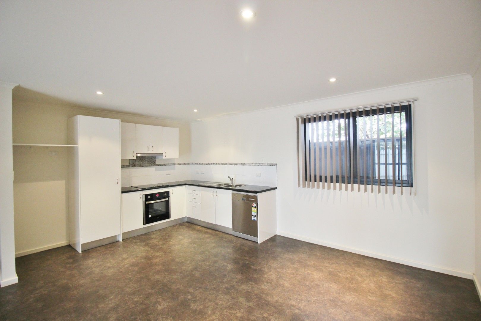 5/2 Phalarope Way, South Hedland, WA 6722