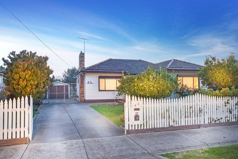 43 Allenby Avenue, Reservoir, VIC 3073