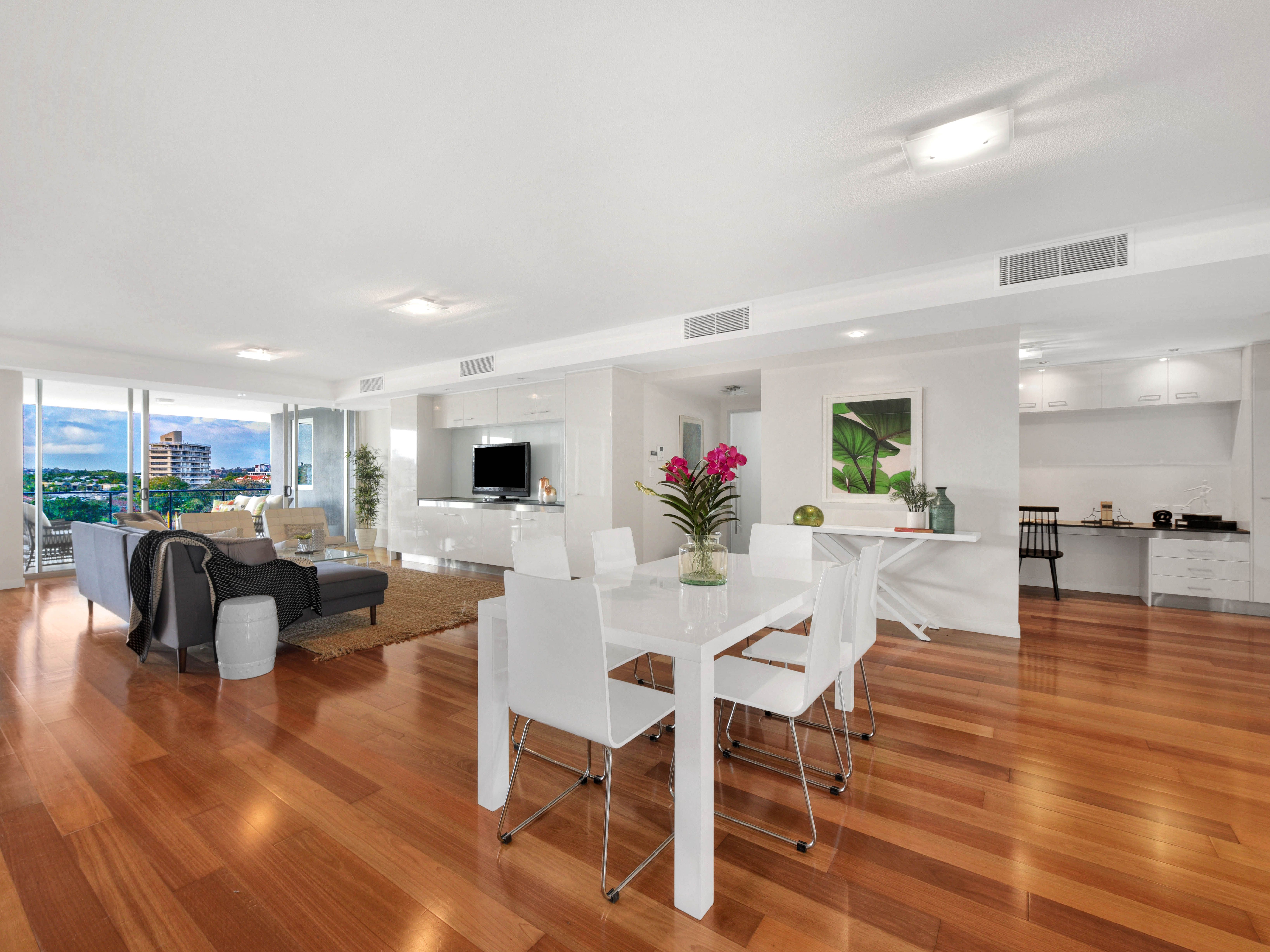 14/98 Thorn Street, Kangaroo Point, QLD 4169