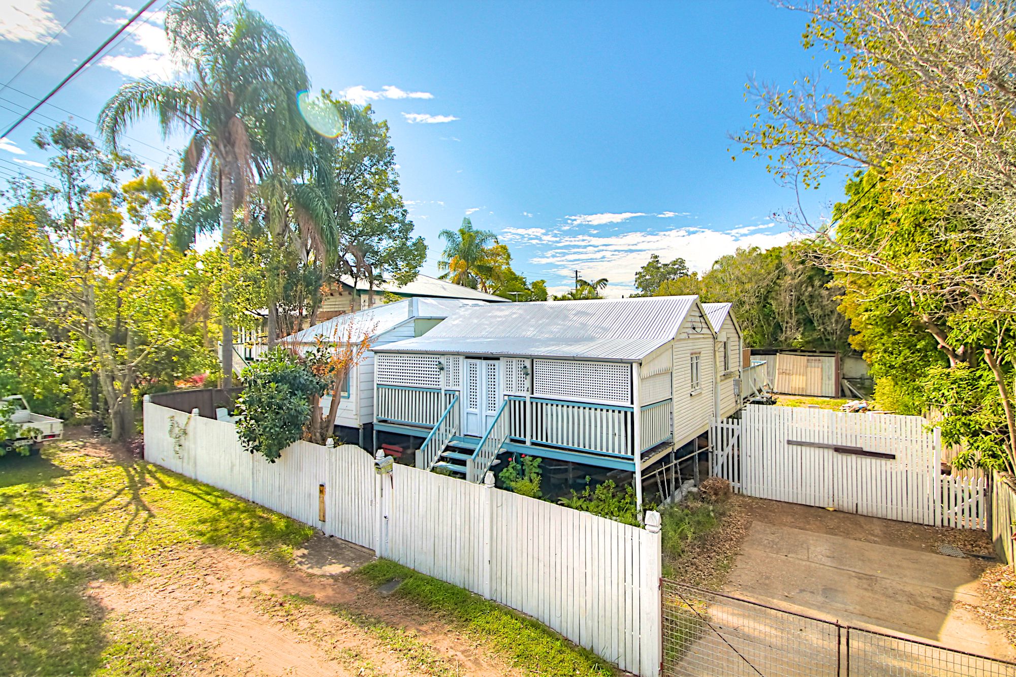 4 Carr Street, Ipswich QLD 4305