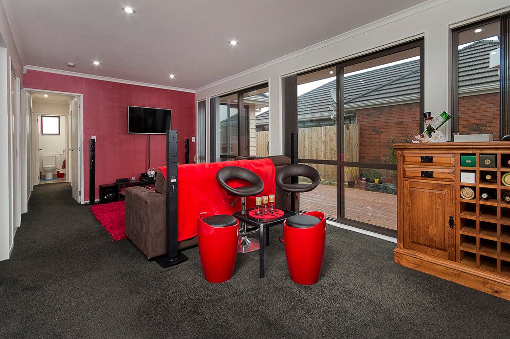 15 Whekau Drive, Takanini, Papakura