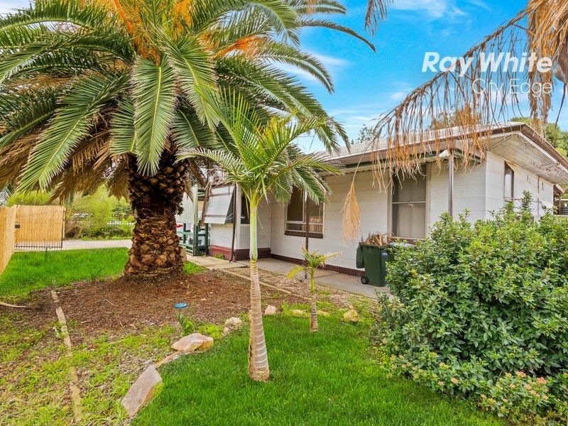2 Sefton Avenue, Northfield SA 5085