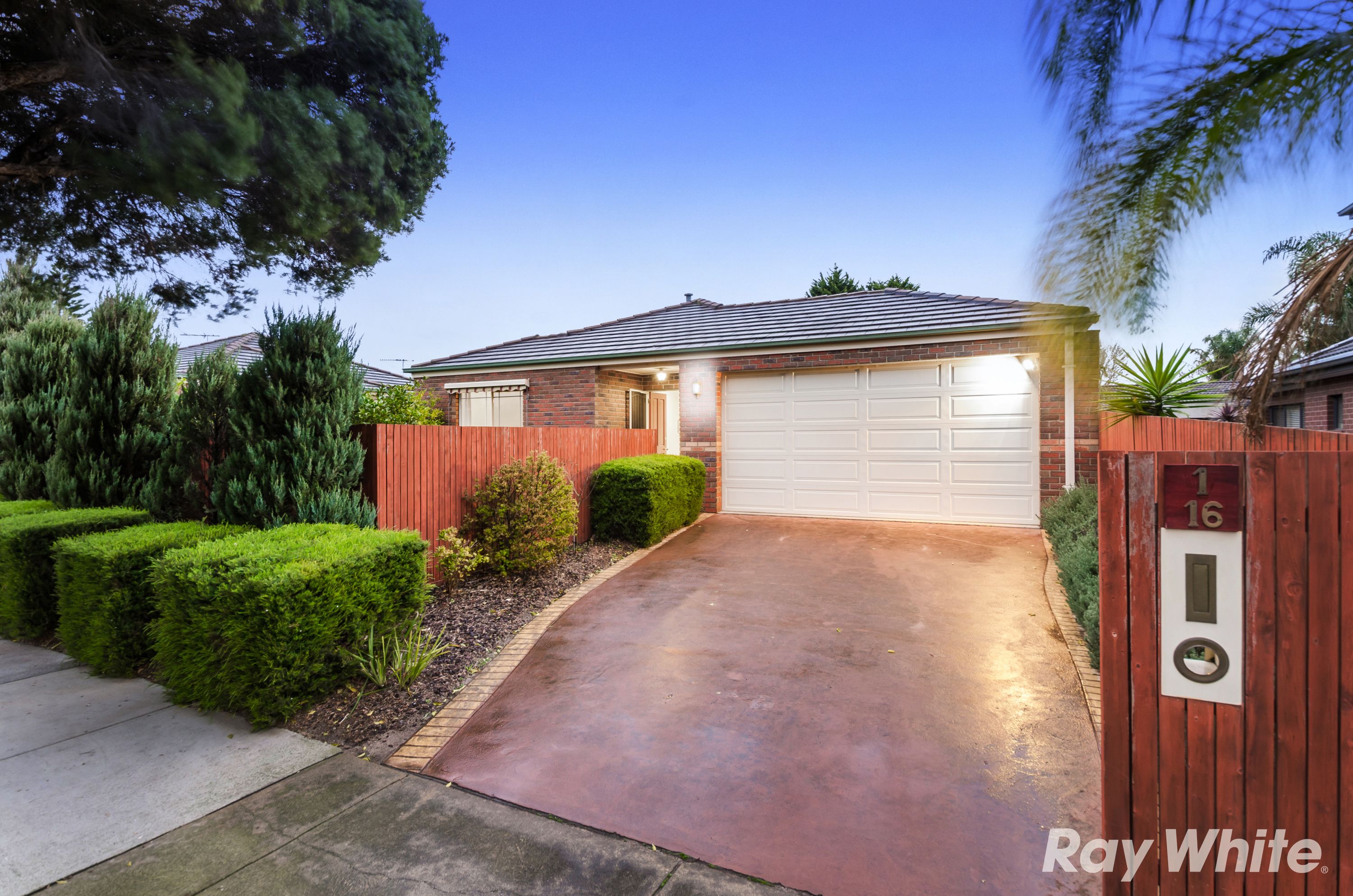 1/16-18 Stuart Avenue, Cheltenham, VIC 3192