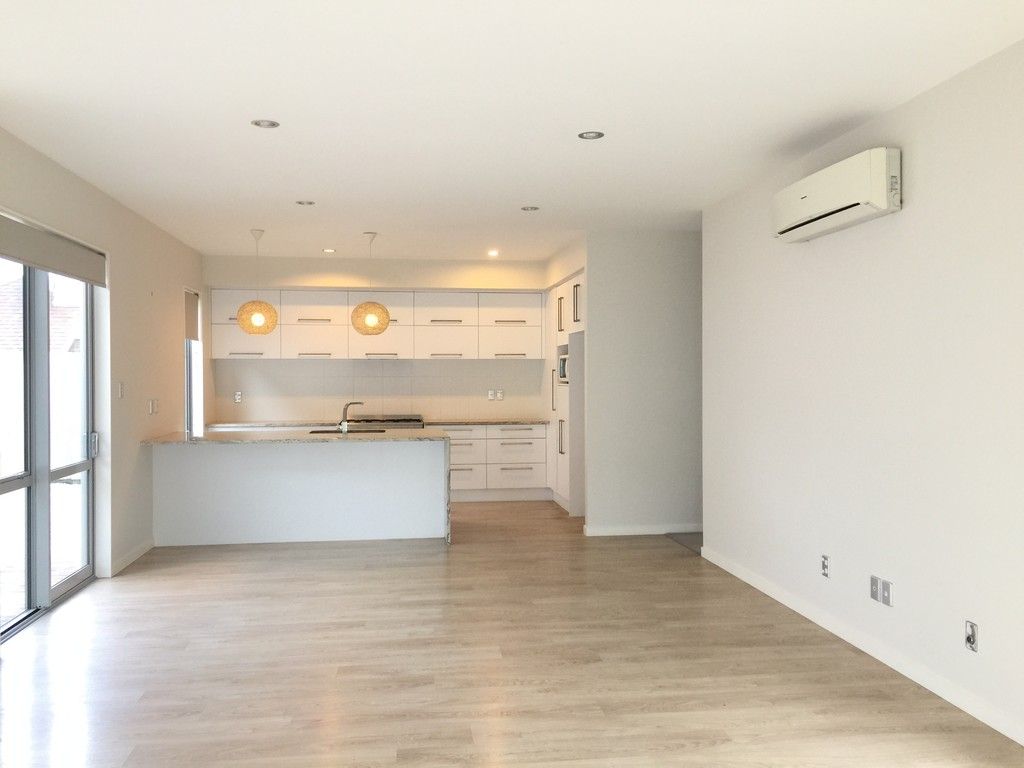 31 Huntington Park Drive, Greenhithe, North Shore City
