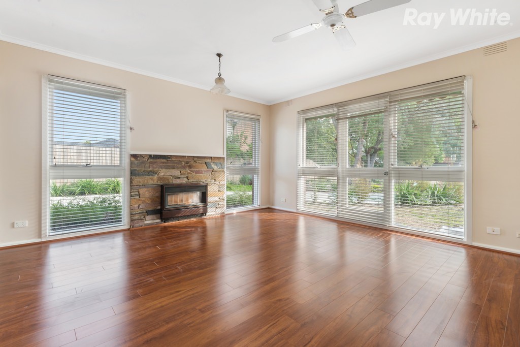 1/76 David Street North, Knoxfield, VIC 3180