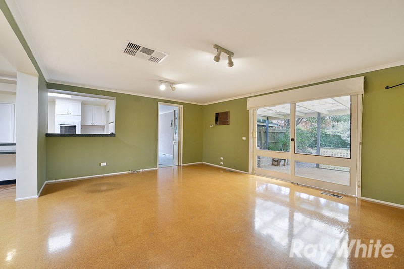 6 Georgian Gardens, Wantirna, VIC 3152