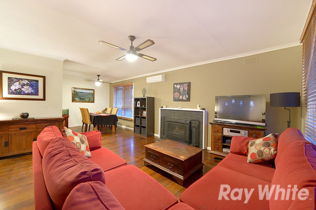 32 Johnson Drive, Ferntree Gully, VIC 3156