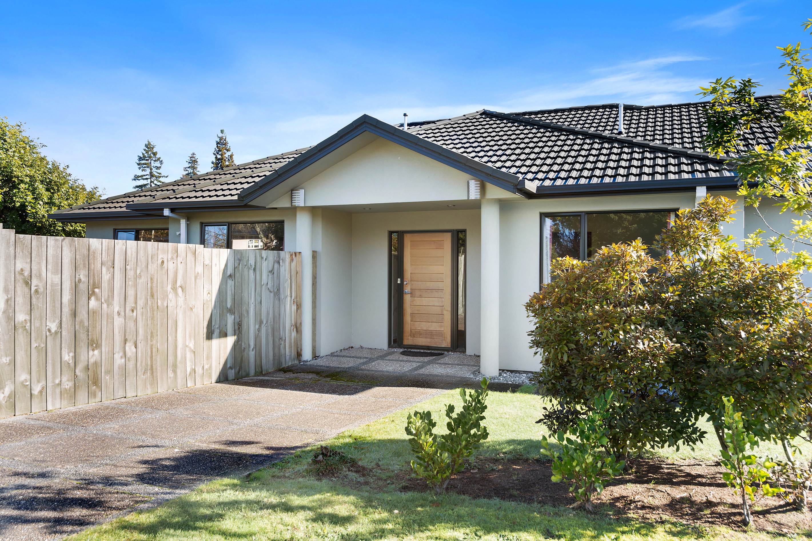 2 Owhatiura Drive, Lynmore, Rotorua District