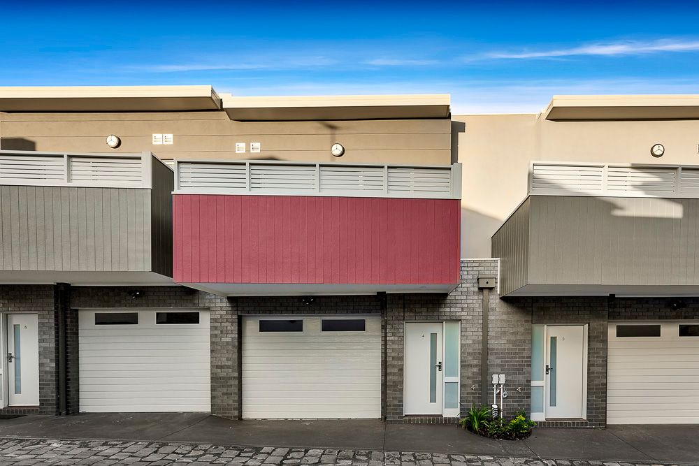 4/22 Irvine Crescent, Brunswick West, VIC 3055