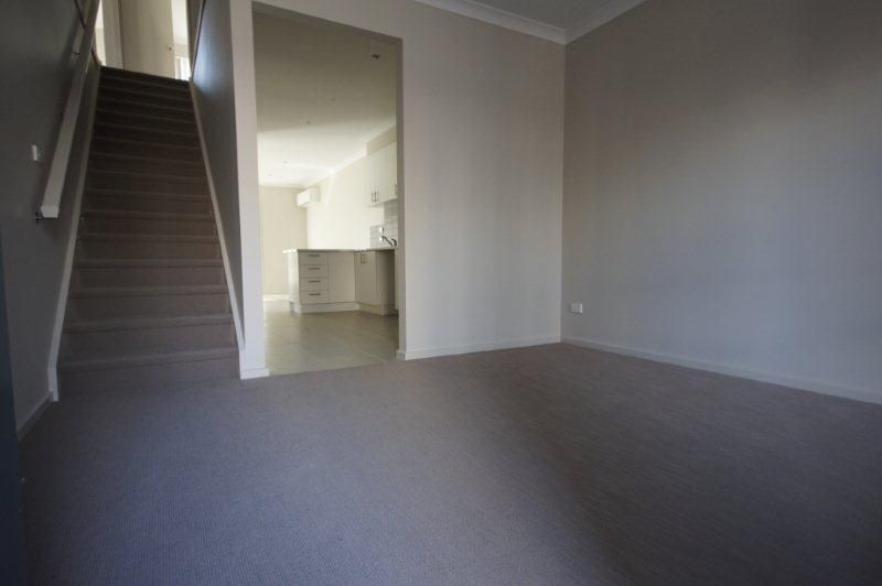 14/180 Henry Road, Pakenham, VIC 3810