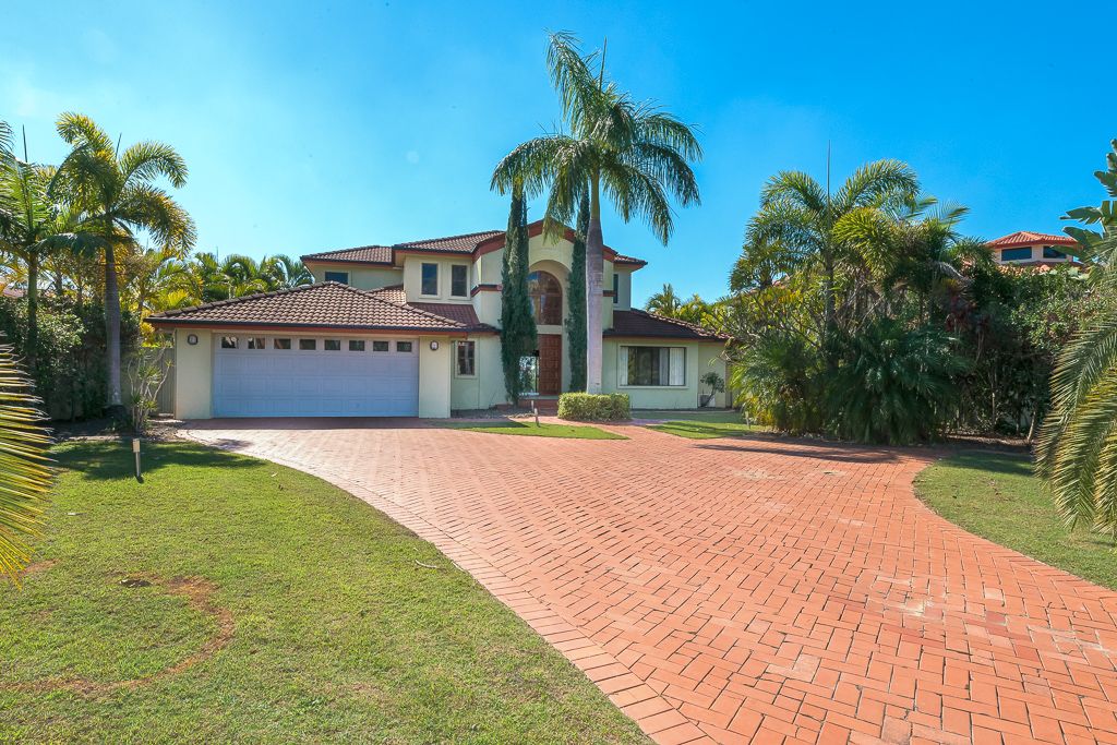 3104 Riverleigh Drive, Hope Island, QLD 4212