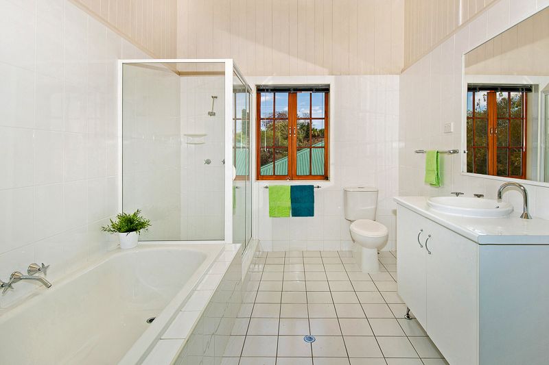 1/142 Englefield Road, Oxley, QLD 4075