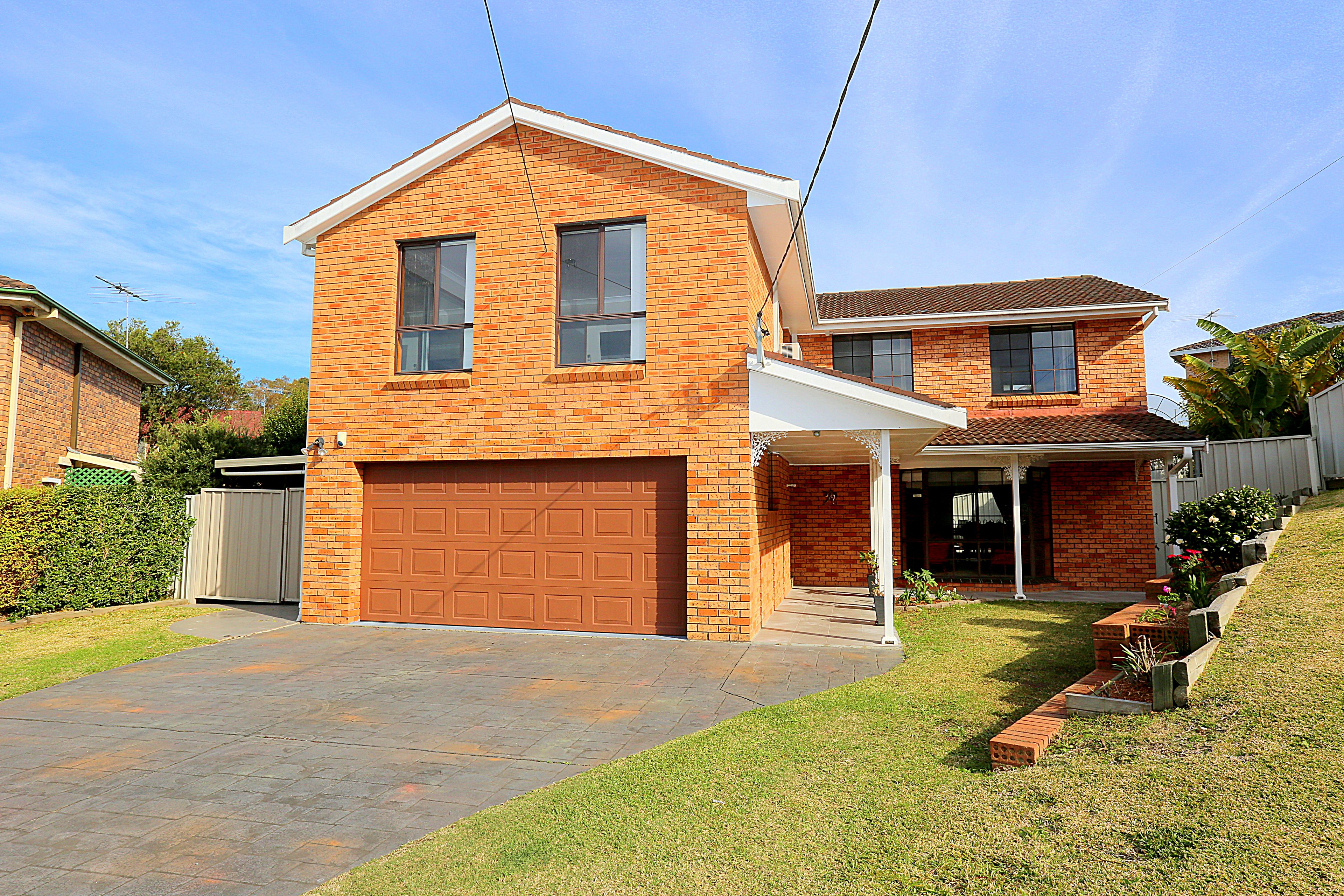 10 Amber Place