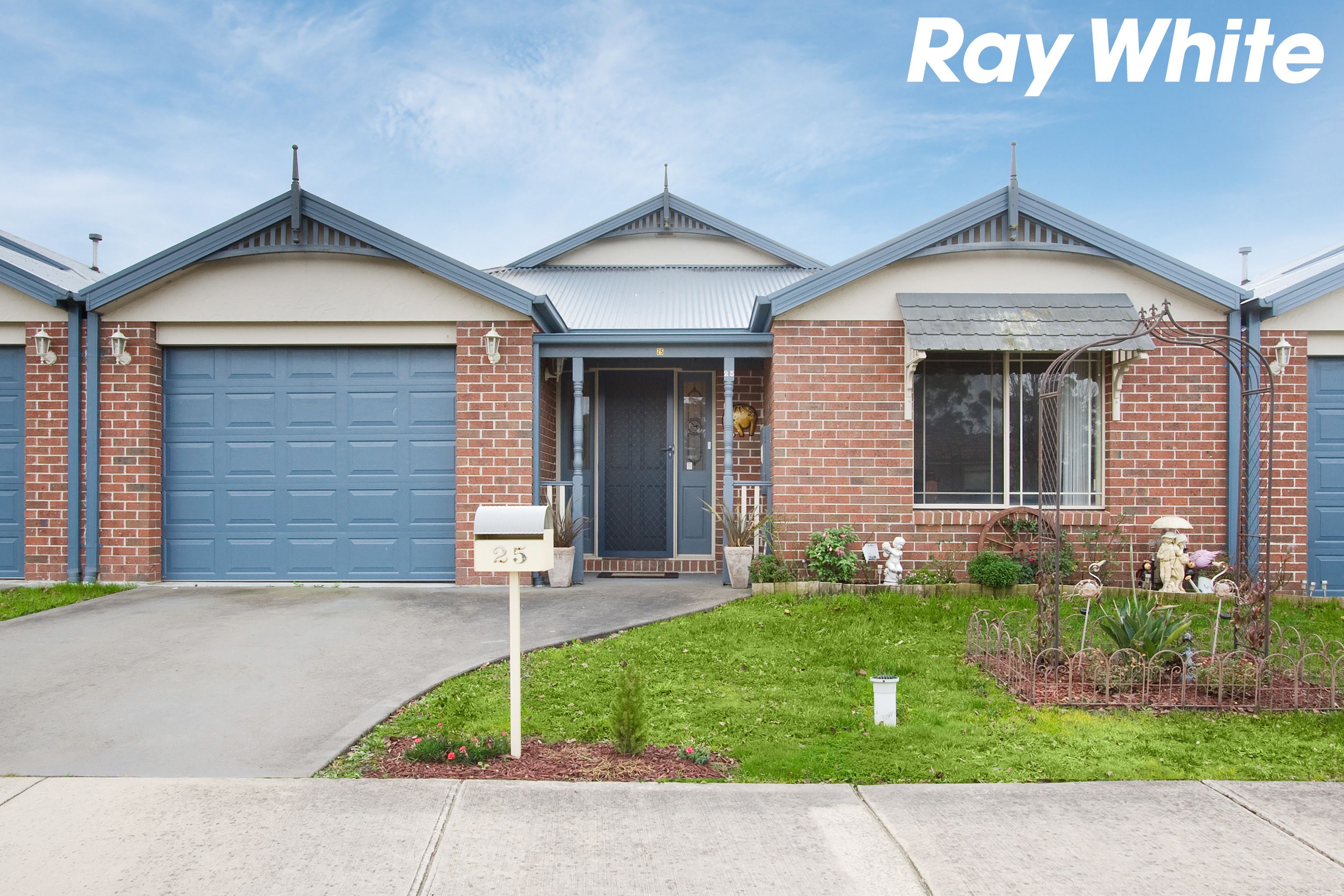 25 Grand Central Boulevard, Pakenham VIC 3810