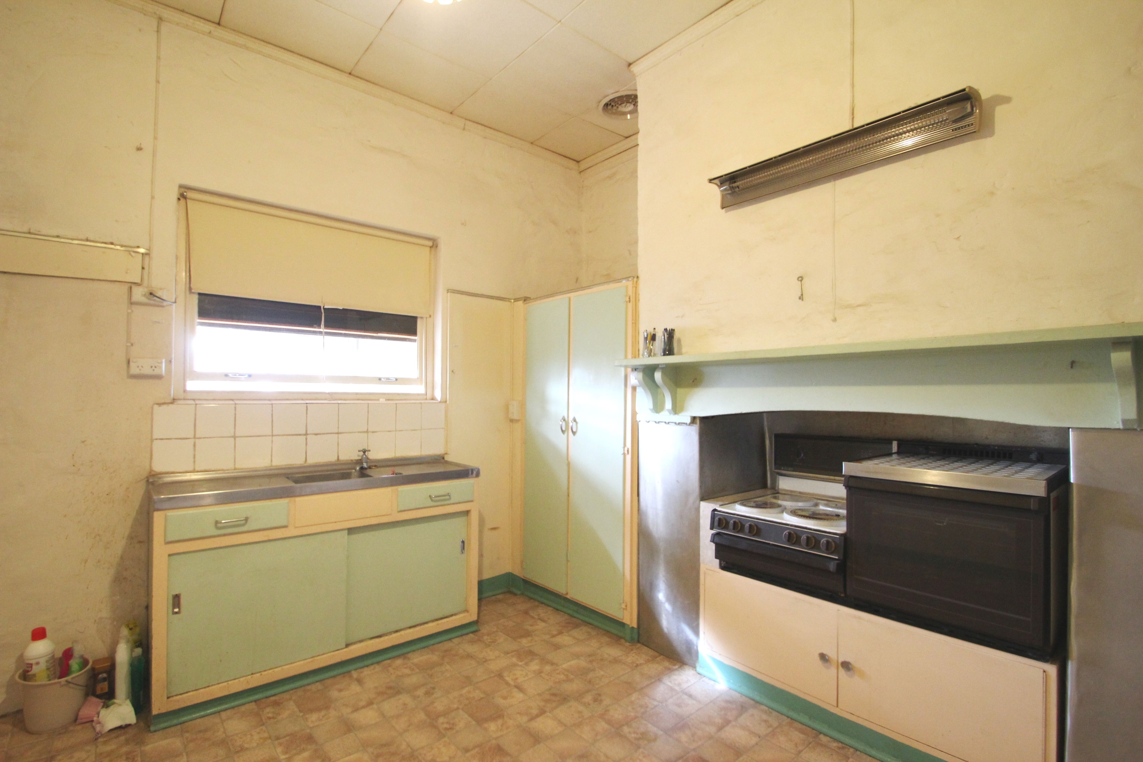 3 Harriet Street, Clare, SA 5453