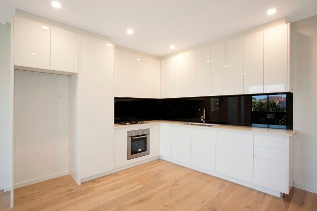 102/332 Neerim Road, Carnegie, VIC 3163