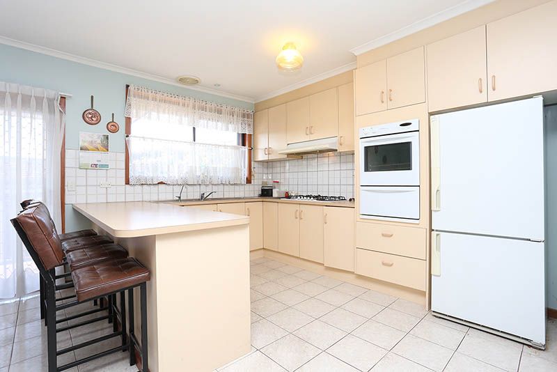 12 Chelsea Court, Thomastown, VIC 3074