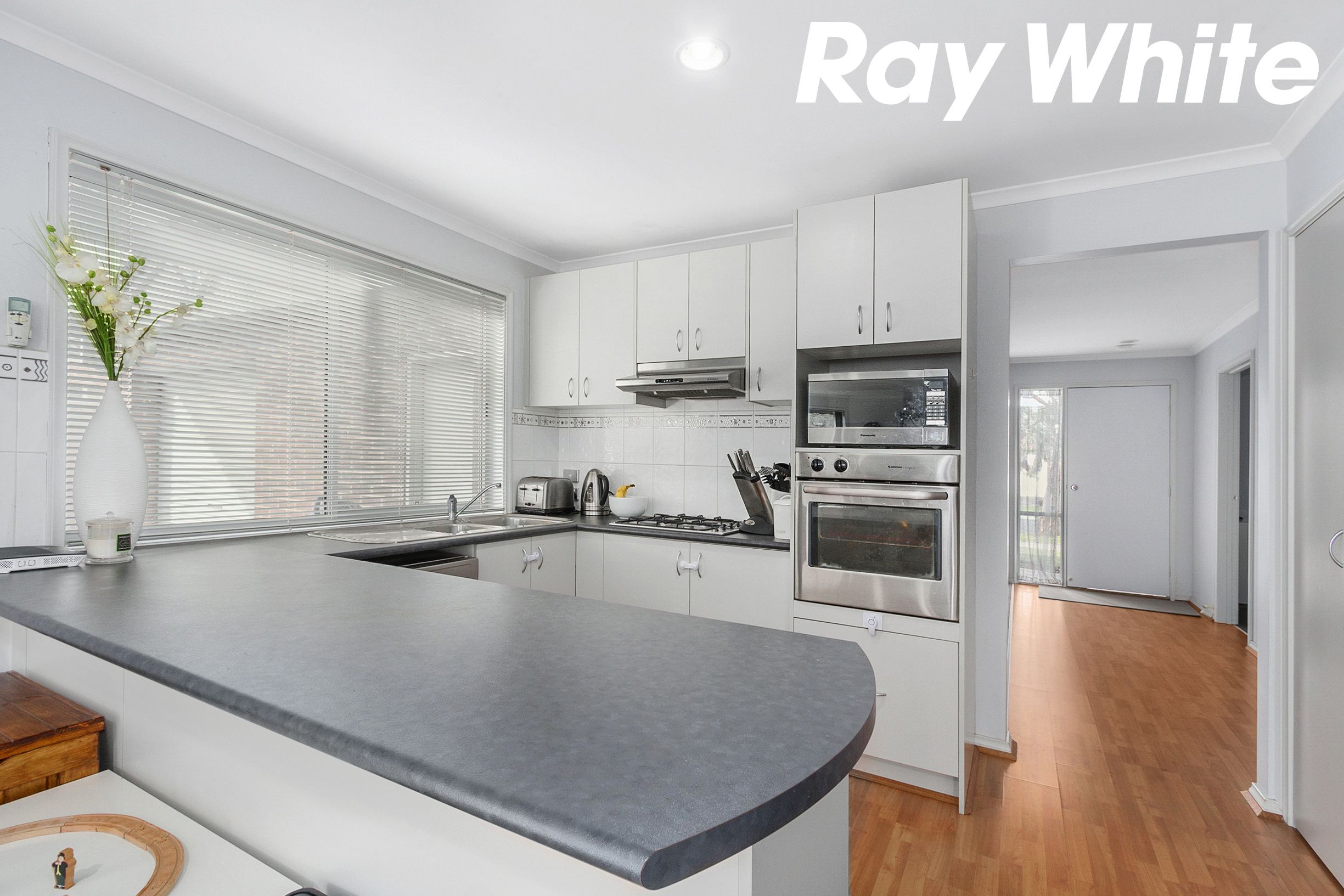 32 Ashwood Grove, Pakenham, VIC 3810