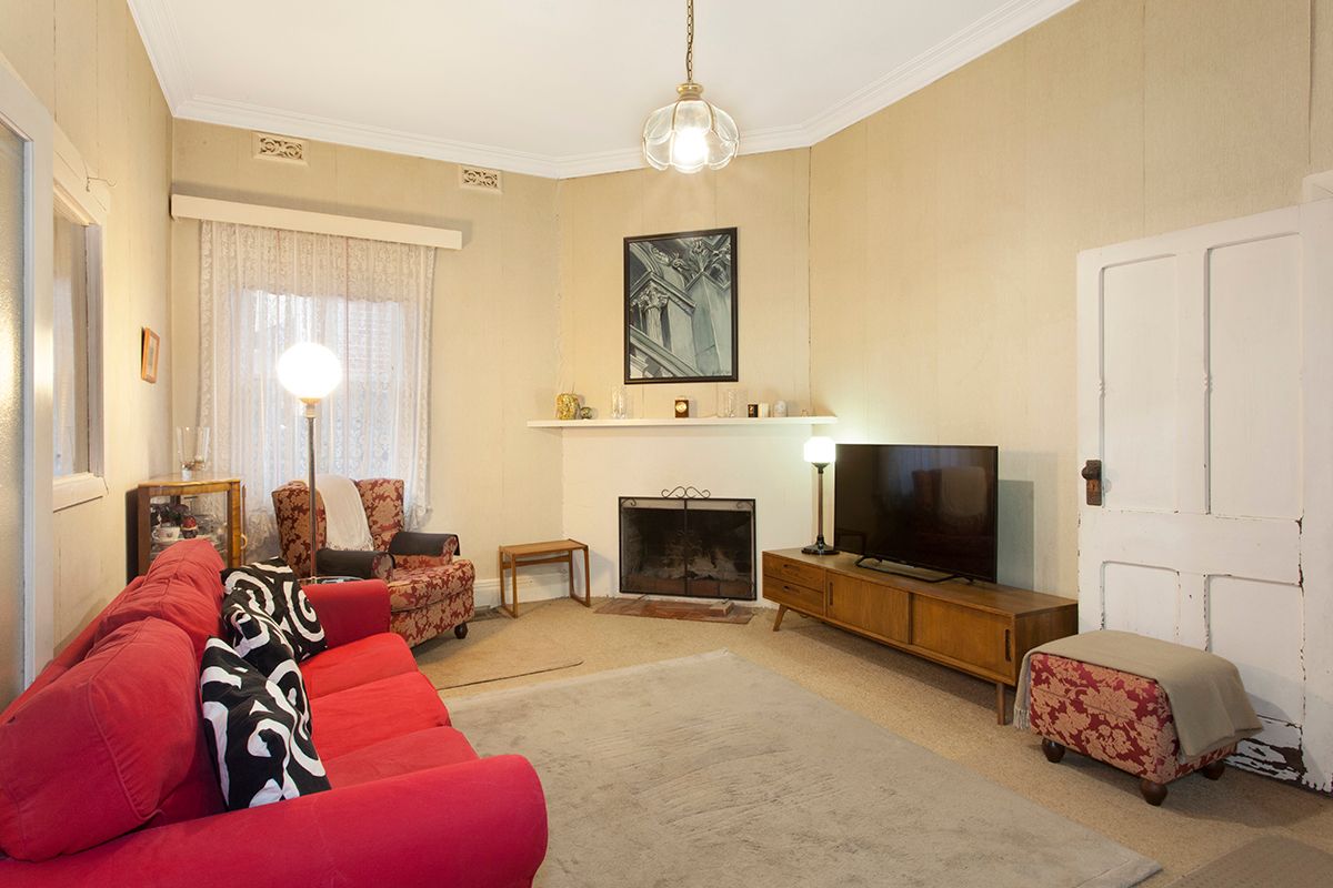 57 Euston Road, Hughesdale, VIC 3166