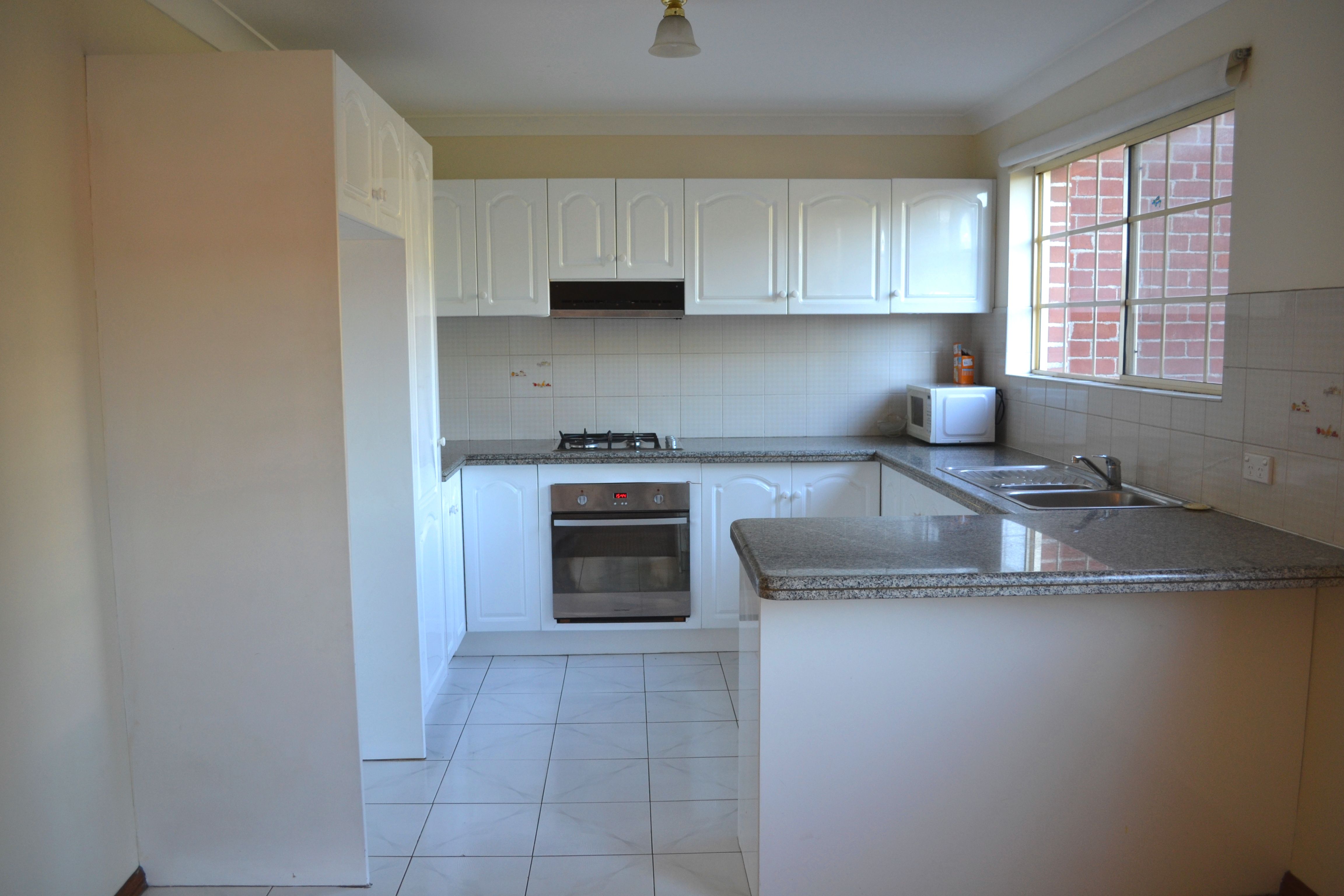 4/7 Wiseman Avenue, Wollongong, NSW 2500