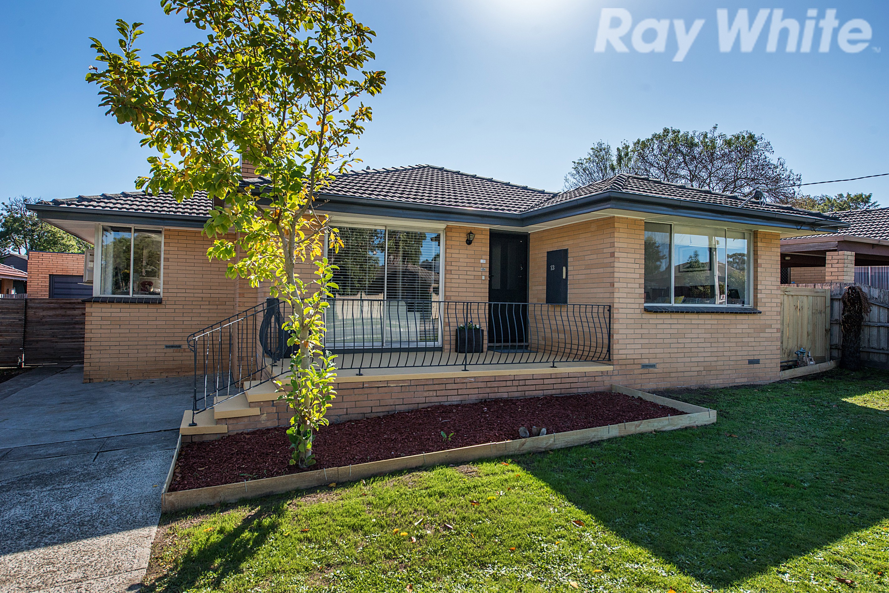 13 Frudal Crescent, Knoxfield, VIC 3180